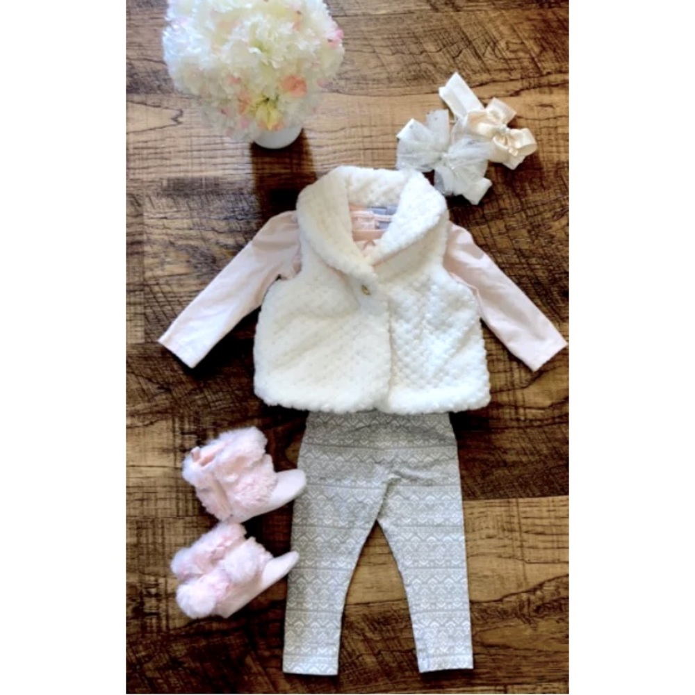 TAHARI Baby 6-9m outfit lot Hair-bows / fur boots